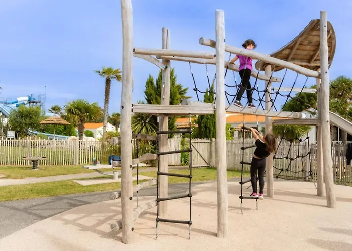 Mobil Avec Terrasse A - Api-1-52-1175 Campingplatz *