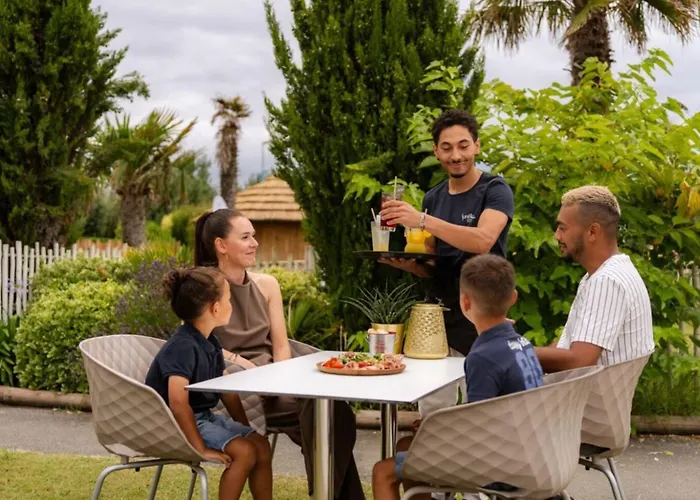 Mobil Avec Terrasse A - Api-1-52-1175 Campingplatz Saint-Jean-de-Monts