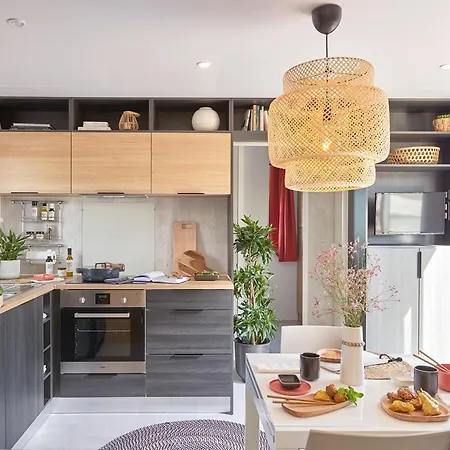 مكان تخييم Mobil Avec Terrasse A Saint-jean-de-monts - Api-1-52-1175