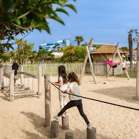 Mobil Avec Terrasse A Saint-jean-de-monts - Api-1-52-1175 مكان تخييم